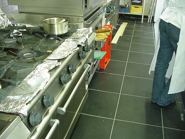 PVC Horecakeukenvloer Vloeistofdicht HACCP &ndash; BoFix GL 10 mm grijs