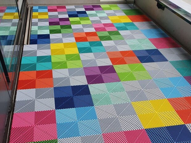 BoDeck Standard Balkonvloertegel &ndash; Open Drainage Kliktegel (PP)| Donkergrijs