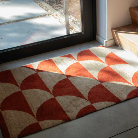 ColorStar- Scales- binnendeurmat-rose-rood-85x150 cm