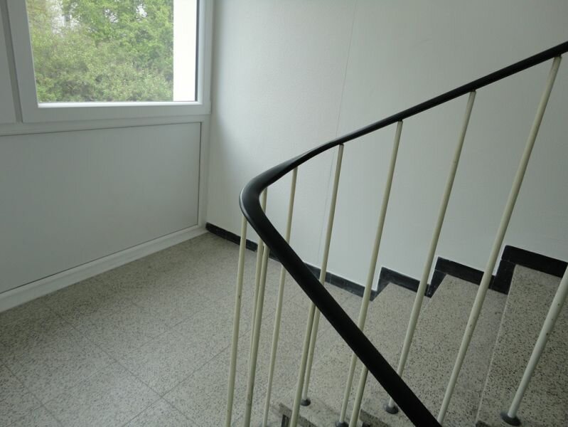 PVC Trapleuningovertrek rond R55-019 grijs-aluminium