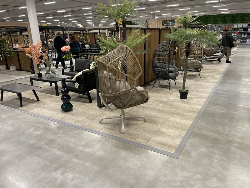 Shop-in-Shop 2
