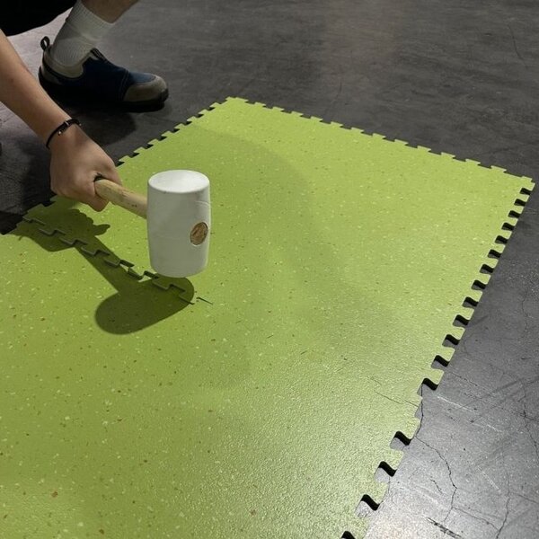 Snel-los-leggen-pvc-kliktegels